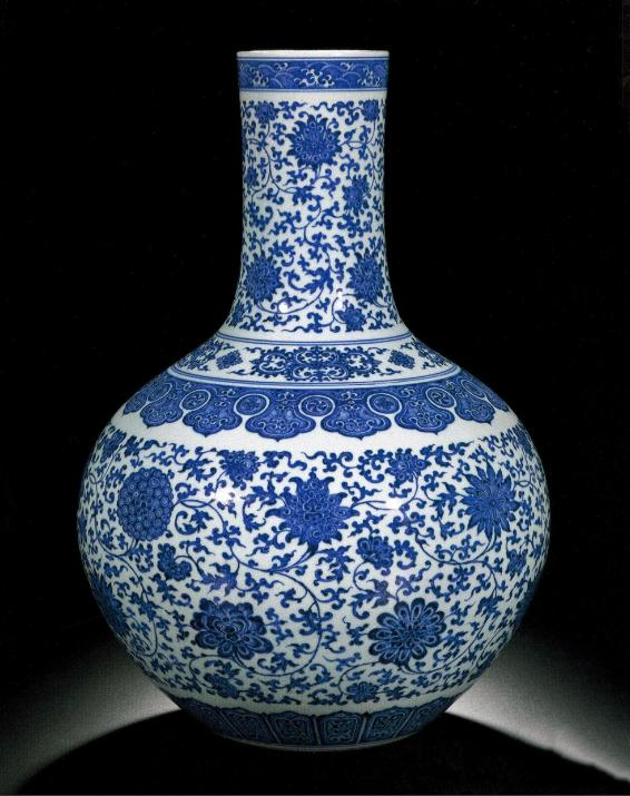 中国瓷器中的官窑“重器”，史上十大最贵天球瓶盘点-收藏头条