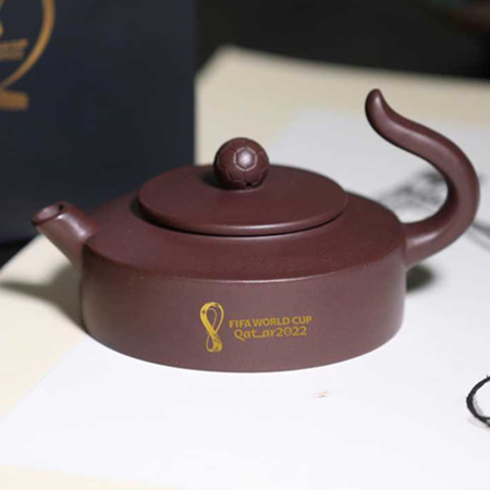 《知足壶》2022卡塔尔世界杯官方特许紫砂壶